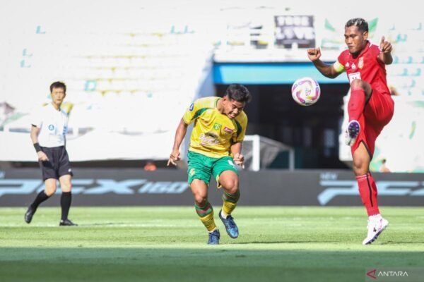 Persebaya: Toni Firmansyah Terus Berlatih dengan Semangat