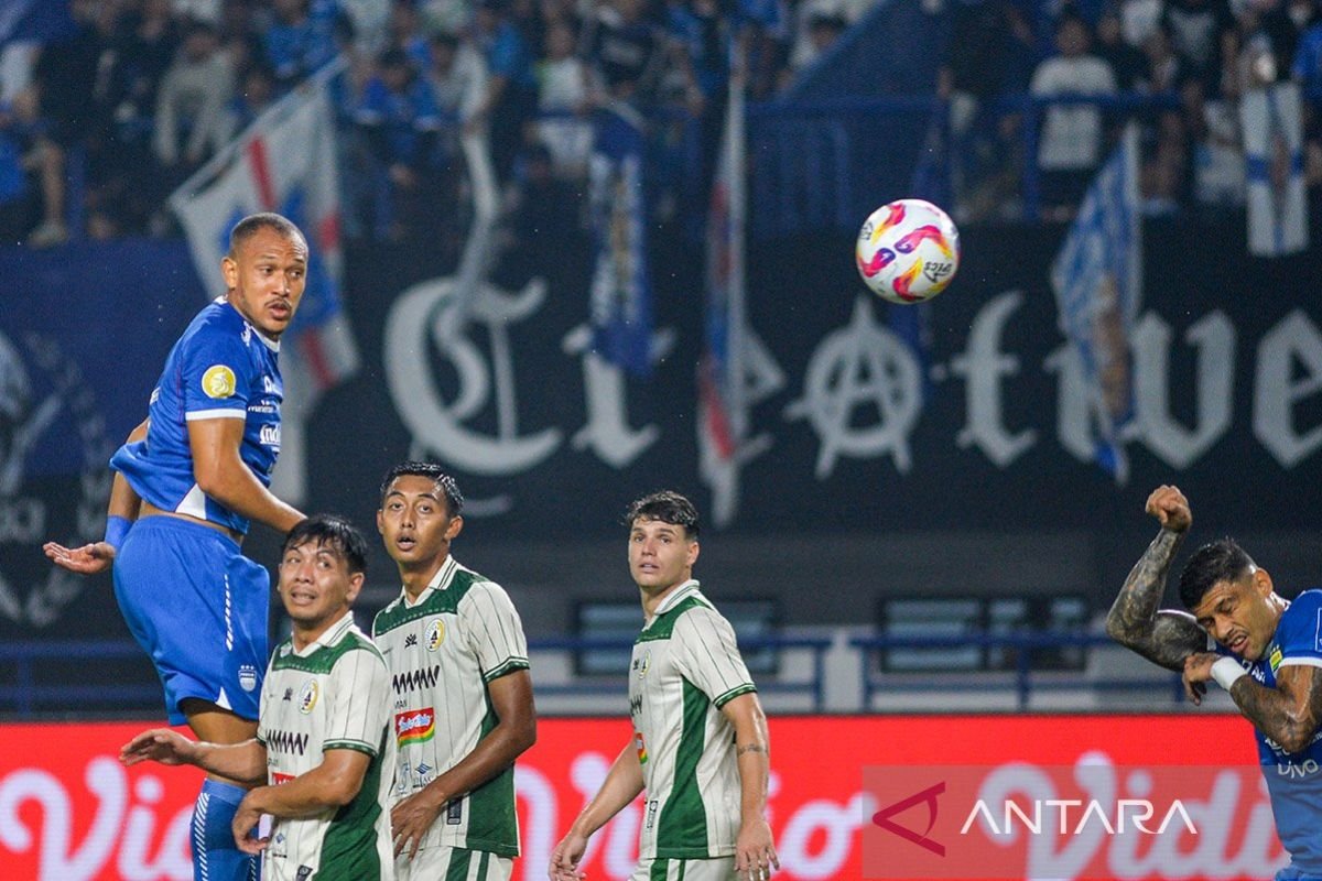 Tujuh Tim Berjuang untuk Menjauhi Zona Degradasi Liga 1 Indonesia