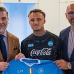 Napoli Resmi Rekrut Winger Belanda Noa Lang dari PSV Eindhoven