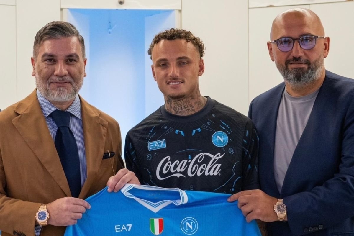 Napoli Resmi Rekrut Winger Belanda Noa Lang dari PSV Eindhoven