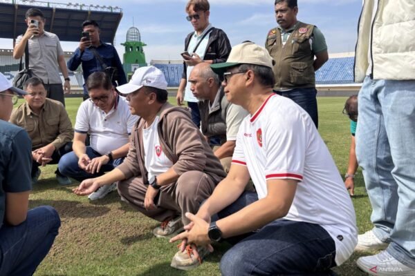 Tinjauan Kesiapan Stadion Si Jalak Harupat Bandung untuk OC Piala Presiden