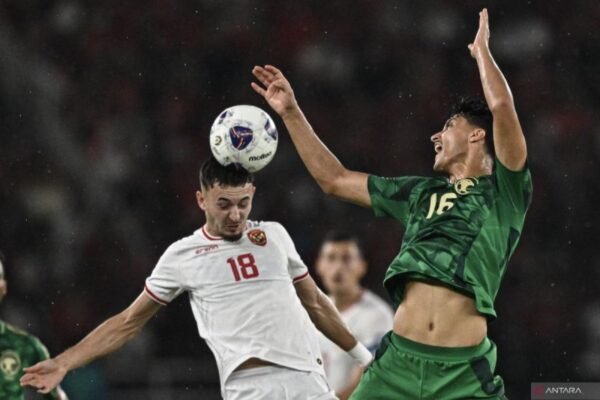 Ivar Jenner, Gelandang Timnas Indonesia, Bergabung dengan Tim Utama FC Utrecht Ivar Jenner, Gelandang Timnas Indonesia, Bergabung dengan Tim Utama FC Utrecht