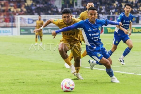 Here are some alternate title suggestions for "Jadwal Lengkap PSIM Yogyakarta di Super League Musim 2025/2026":

Rincian Pertandingan PSIM Yogyakarta di Super League 2025/2026
Jadwal Pertandingan Lengkap PSIM Yogyakarta untuk Musim Super League 2025/2026
Panduan Jadwal PSIM Yogyakarta di Super League Musim 2025/2026
Daftar Lengkap Jadwal PSIM Yogyakarta di Super League 2025/2026
Kalendar Pertandingan PSIM Yogyakarta Musim 2025/2026 di Super League
Jadwal Super League 2025/2026 untuk PSIM Yogyakarta
PSIM Yogyakarta: Jadwal Pertandingan Super League Musim 2025/2026
Jadwal Pertandingan PSIM Yogyakarta di Super League 2025/2026: Lengkap dan Terperinci

Feel free to use or modify any of these titles!